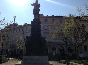 piazza venezia trieste